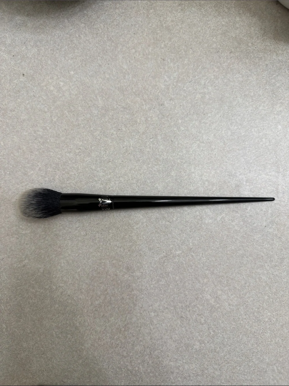 Kat von d powder brush number 4